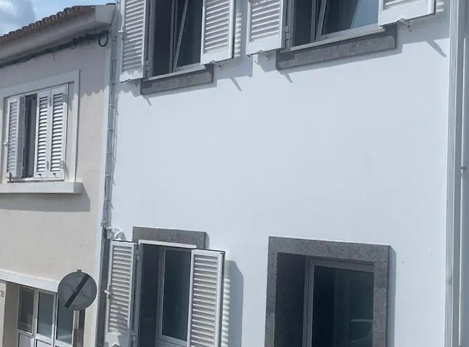 Chez Manuel Horta (Azores)